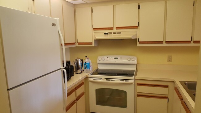 Foto del edificio - 805 SE Central Parkway 805-3