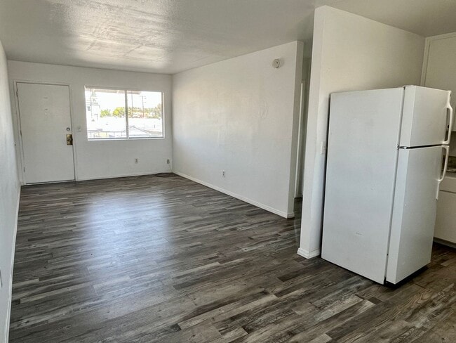 Building Photo - ZENIT324