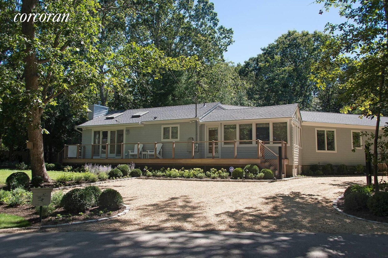 Primary Photo - 210 Big Fresh Pond Rd