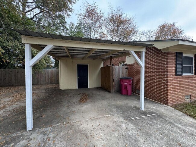 Foto del edificio - 33 Mitchell St