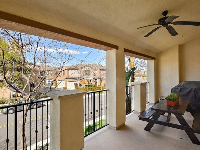 Building Photo - 3 Bedroom Condo in Chino, The Preserve at ...