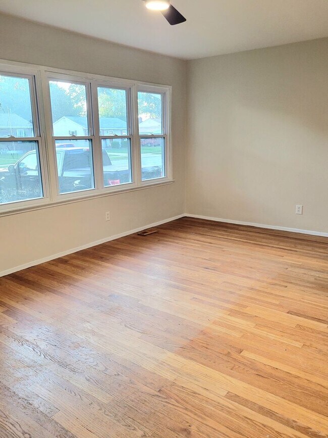 Foto del edificio - 3120 Aubrey Ave