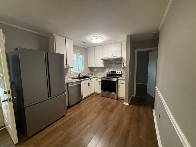 Foto del edificio - FOR RENT WINSTON SALEM