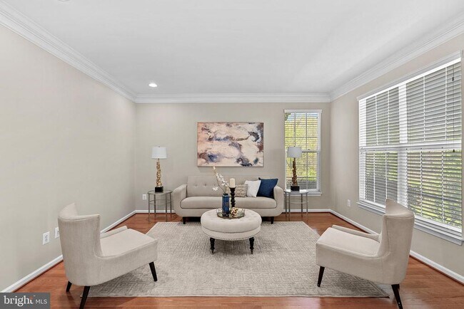 Building Photo - 43104 Baltusrol Terrace