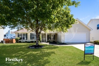 310 Rustic Oaks Dr