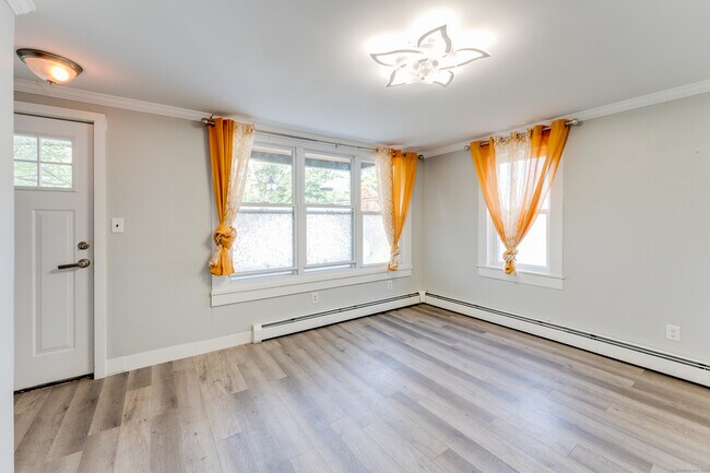 Foto del edificio - 64 N Cliff St