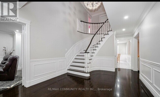 Building Photo - 96 Zinnia Pl