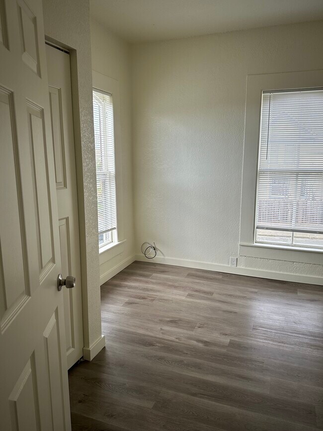 Foto del edificio - 639 16th St