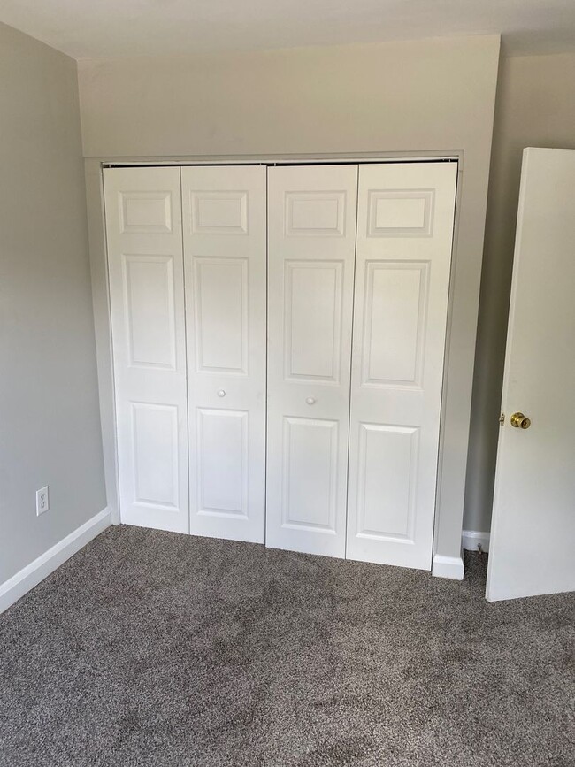 Building Photo - Charming 3Bed/2Bath Townhome in Towson