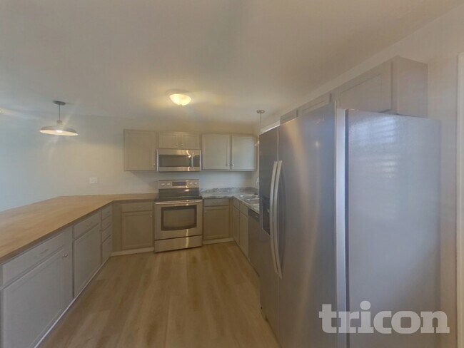Foto del edificio - 1725 Doherty Rd