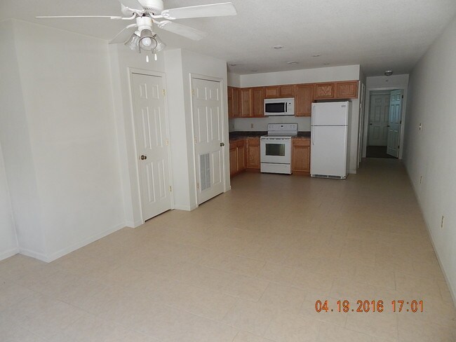 Foto del edificio - 114 Booker Rd