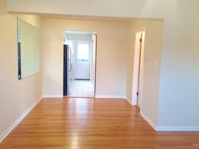 Foto del edificio - 4700 N Ashland Ave
