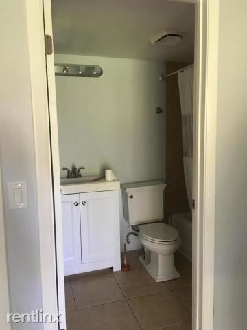 Primary Photo - 2 br, 2 bath Condo - 1110 Meadows Cir # 1110