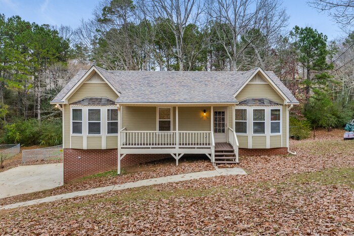 Primary Photo - 3BR 2BA Home nestled in the Woods