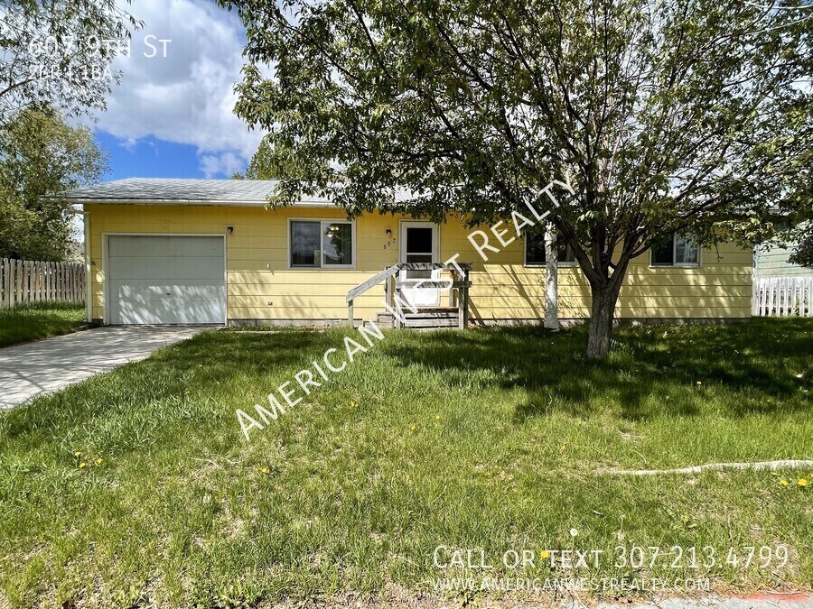 Foto principal - 607 9th St