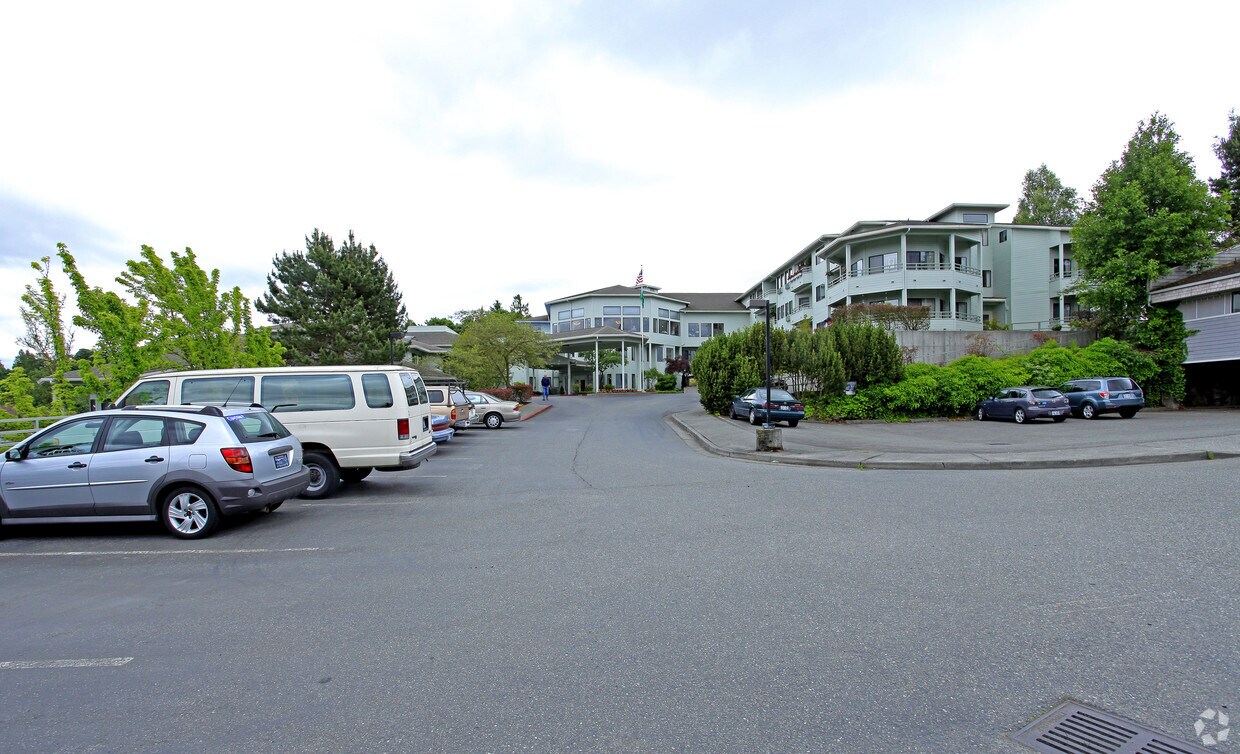 Cascadian Place Apartments in Everett, WA