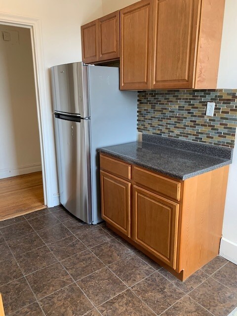 kitchen - 4358 Vireo Ave