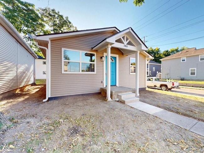 Building Photo - 2803 Boulevard Pl