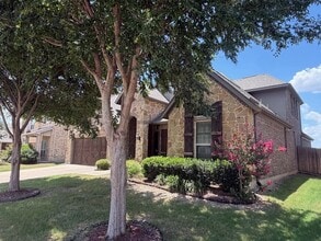Building Photo - 1324 Torrent Dr