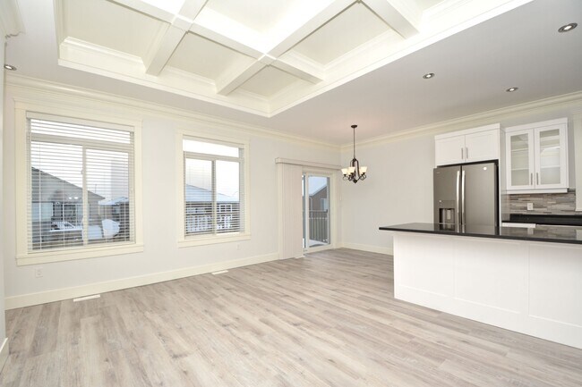 Building Photo - 8323-A-8388 88 Ave