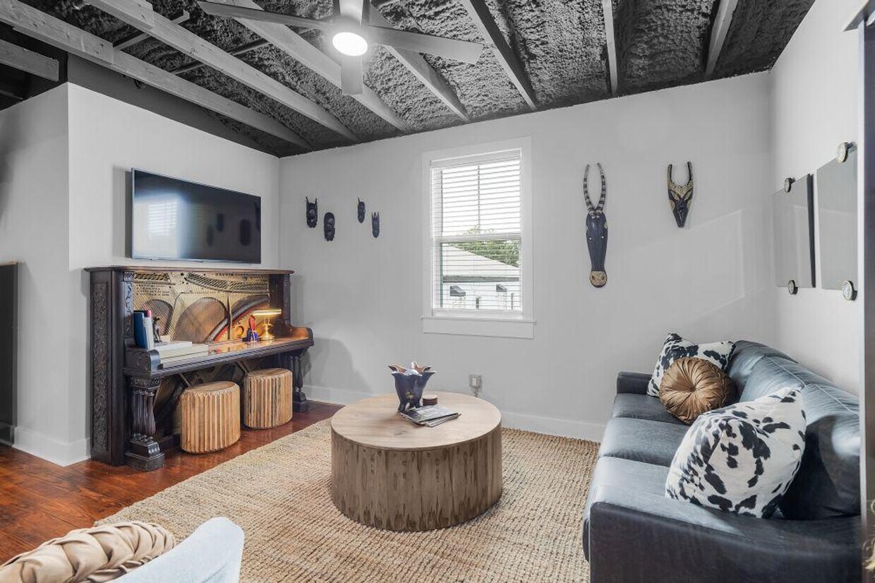 Foto principal - 156 Camellia St