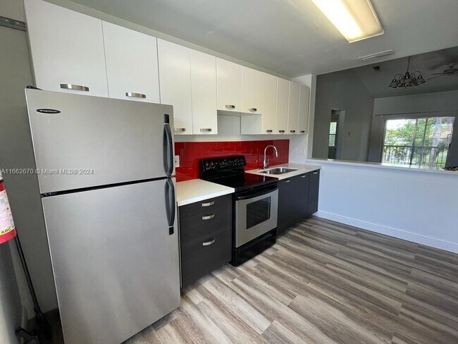 Foto del edificio - 2274 SW 81st Ave