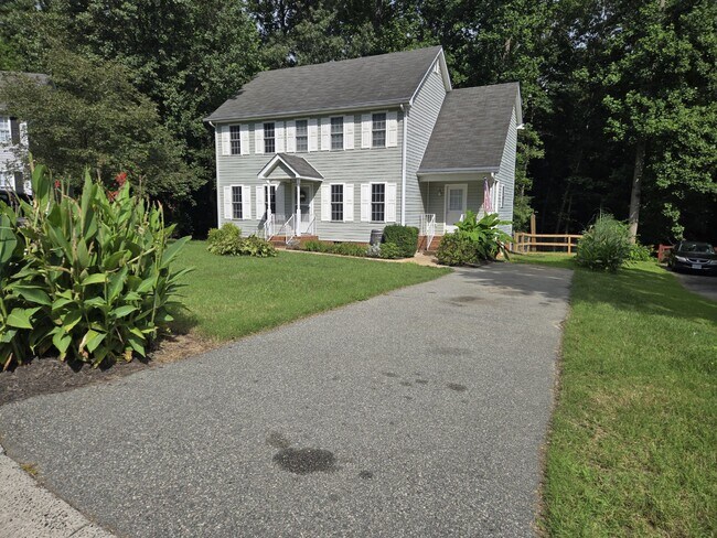 Building Photo - 6125 Poppy Seed Ln
