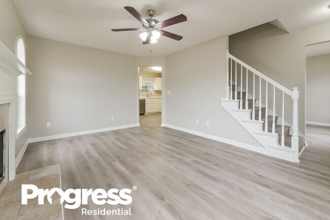 Building Photo - 10 Dogwood Lakes Dr