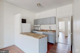 Building Photo - 929 N Calvert St