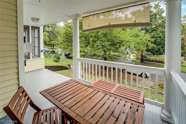 Foto del edificio - 2245 Bellfield Ave