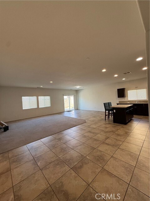 Building Photo - 6840 Sunsight Wy