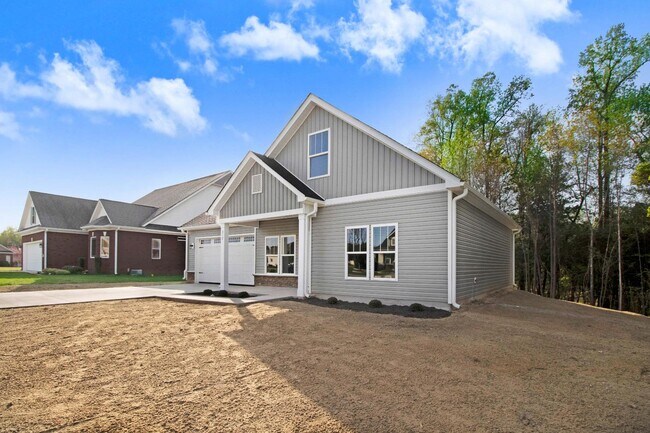 Foto del edificio - 312 Kingston Cir