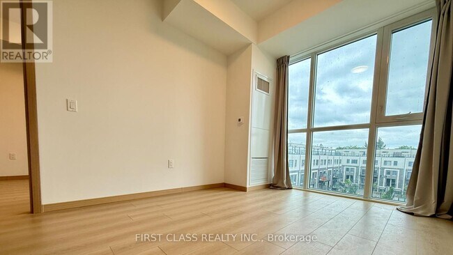 Building Photo - 3429-3429 Sheppard Ave E