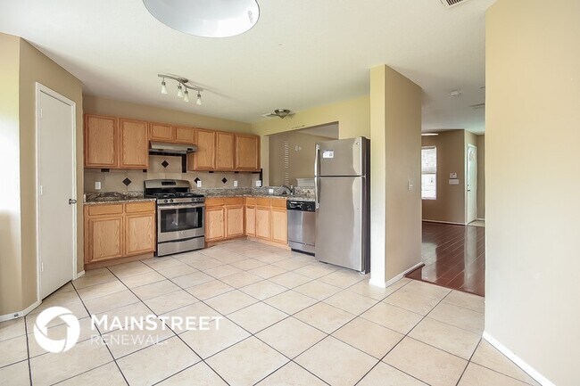 Foto del edificio - 3234 Dartmouth Field Ln