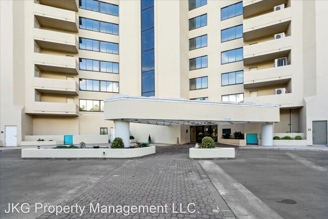 Building Photo - 2 br, 2 bath House - 7501 River Road #7C