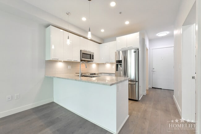 Building Photo - Bright 2 Bedroom Condo at The Georgia in Downtown Langley