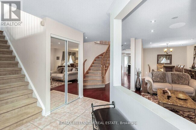 Photo du bâtiment - 5525 Heatherleigh Ave