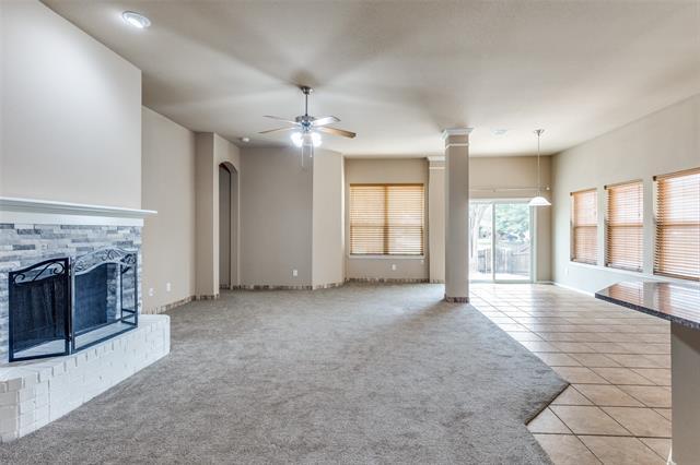 Building Photo - 15765 Landing Creek Ln