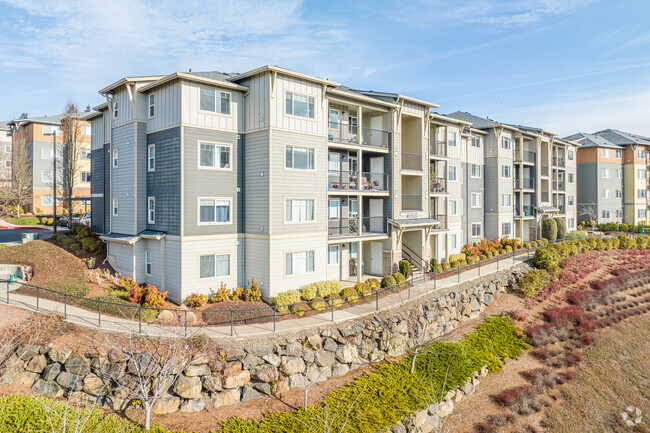 Exterior - Sunridge Terrace