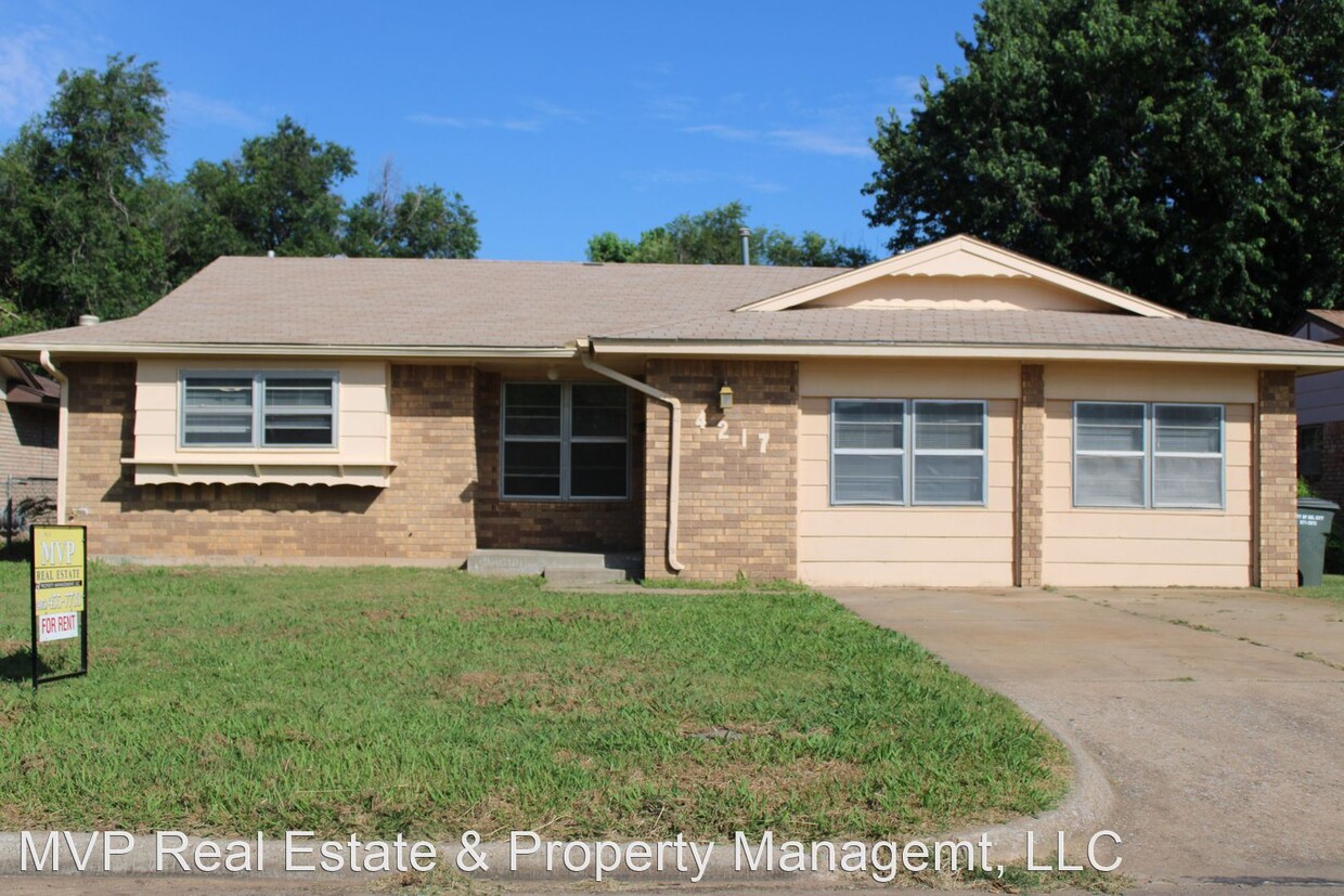 Primary Photo - 4 br, 1.5 bath House - 4217 Spiva Dr