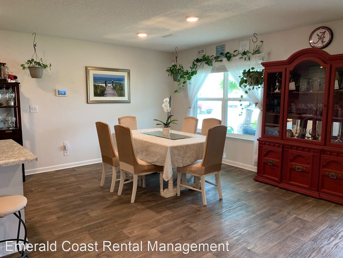 Foto del edificio - 4 br, 2 bath House - 101 Red Bay Road