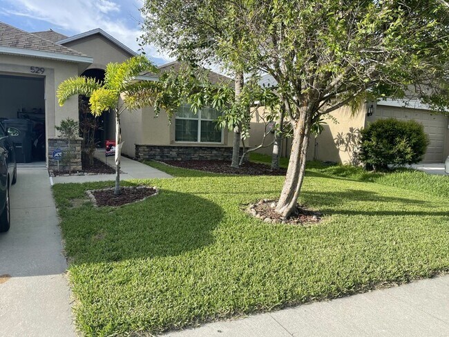 Building Photo - 529 19th St NW