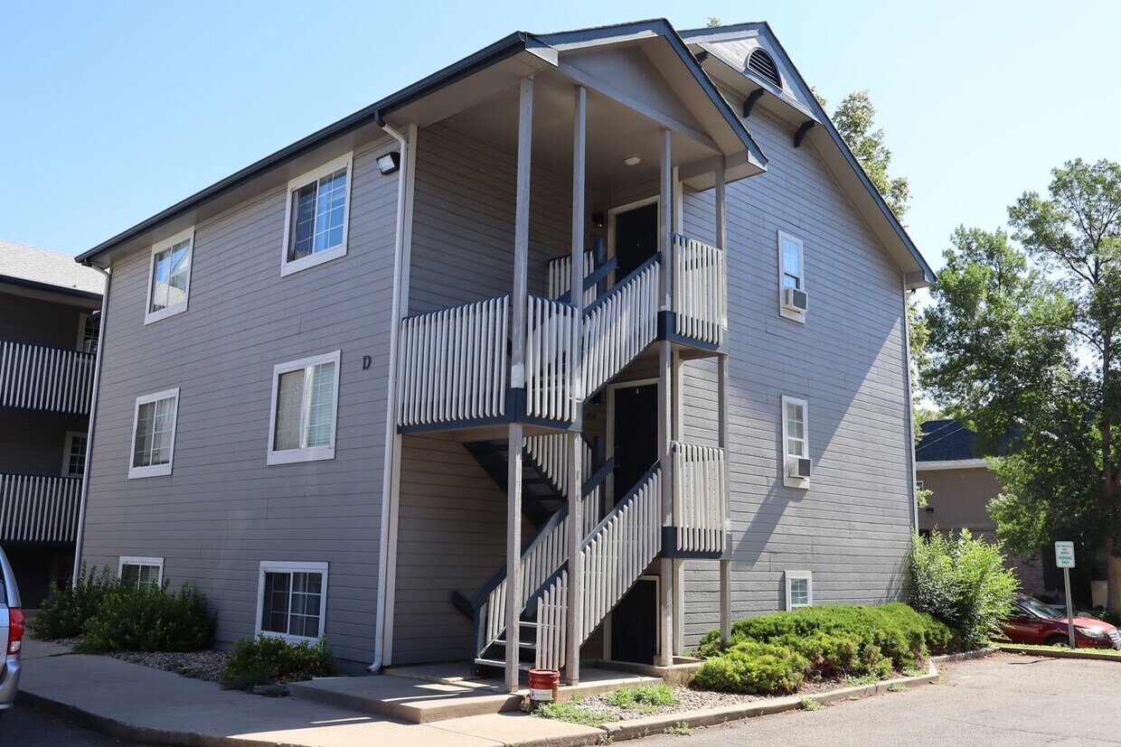 Foto principal - 1-Bedroom Condo Just Minutes from CSU