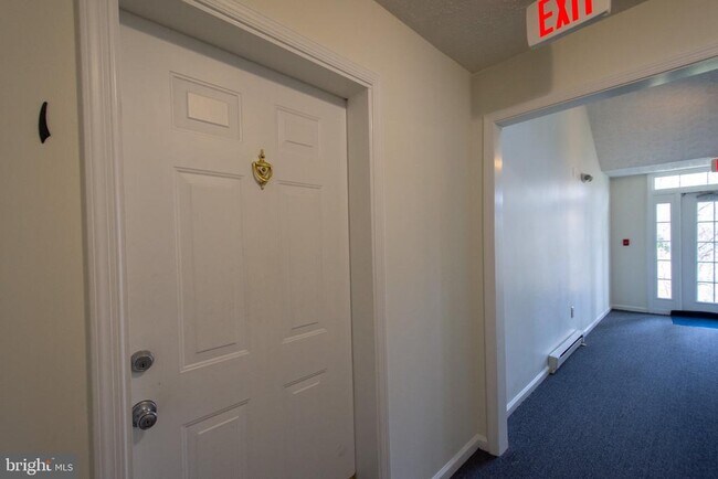 Foto del edificio - 2054 Quaker Way