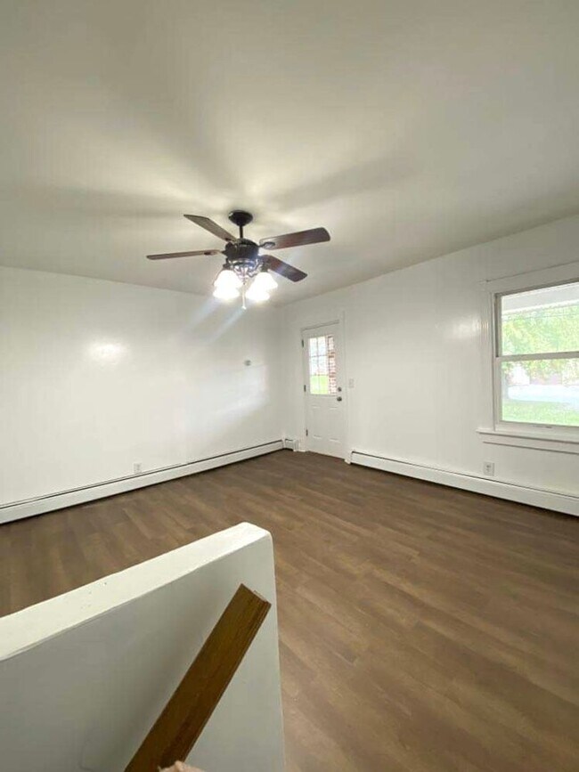 Building Photo - Whitehall Rental Listing