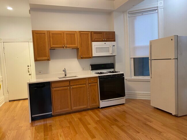 Foto del edificio - 607 N Noble St