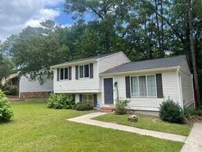 Building Photo - 101 Forestview Cir