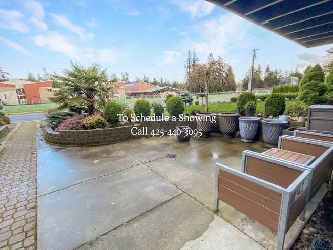 Photo - "Charming Bellevue Retreat: Spacious 2-Bed, 2-Bath with Finished Basement!" Apartment