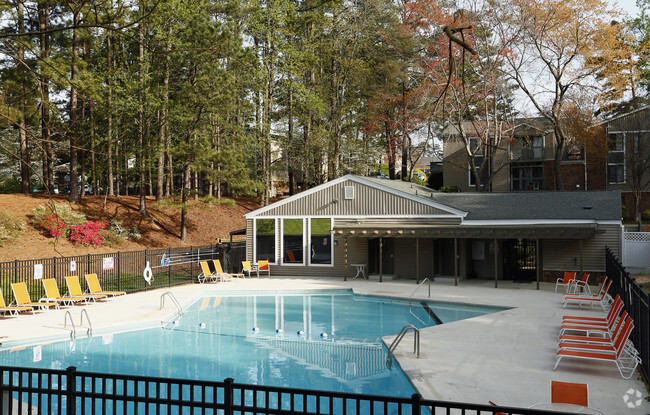 Foto del edificio - The Villages of Lake Boone Trail