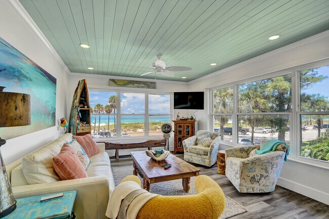 Foto del edificio - 1701 Gulf Way